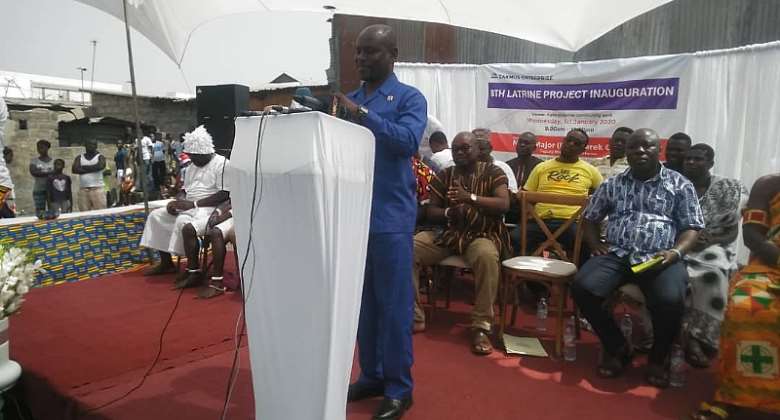 Major Oduro cutting delivering a speech to inaugurate the residential facility