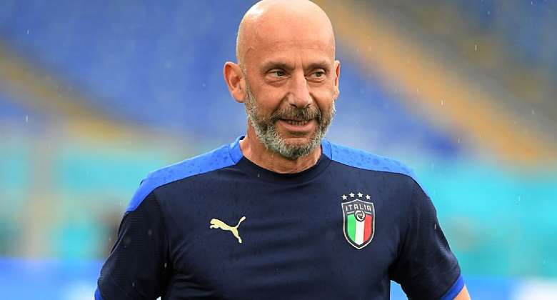 Former Chelsea And Italy Striker Gianluca Vialli Dies Aged 58