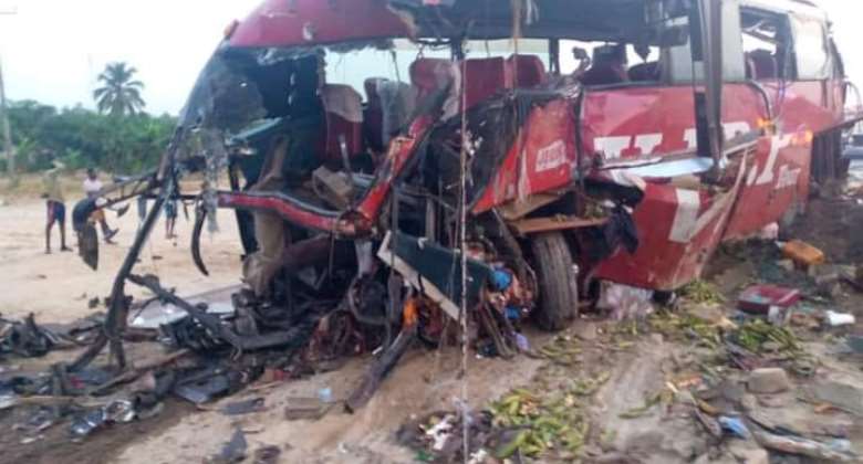 Accident involving VIP KIA Grand Bird kills 16 on Accra-Kumasi Highway