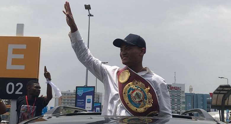 Japanese born Ghanaian, Andy Hiroaka Codjoe returns home with WBO Asia Pacific Super Lightweight title