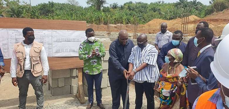 Essikado becoming education hub — says Joe Ghartey as gov't cuts sod for new school project