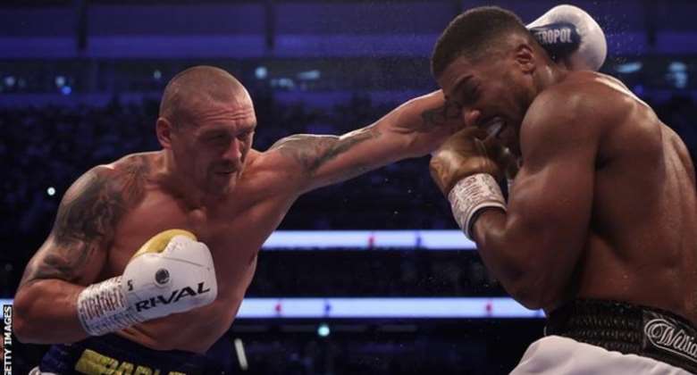 Oleksandr Usyk left beat Anthony Joshua by unanimous decision in September
