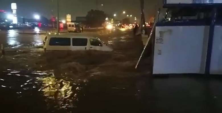 Parts of Accra flooded again after long hours of downpour