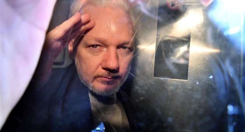 Julian Assange in Ithaka