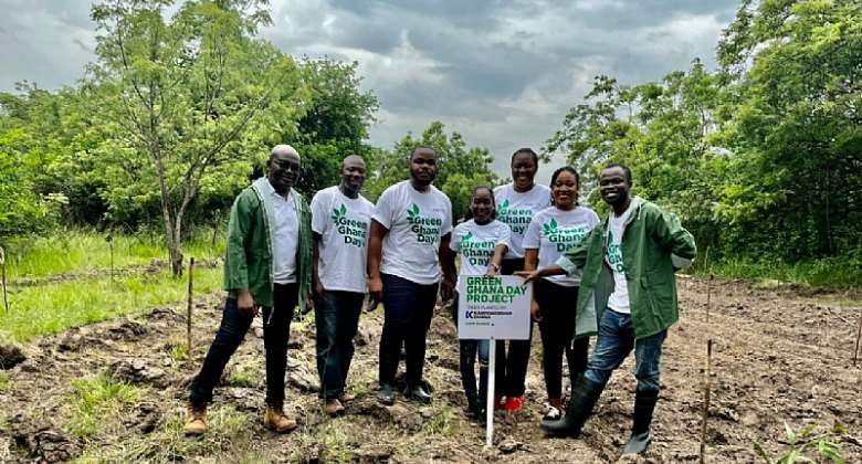 Green Ghana: Karpowership Ghana staff plant 5,000 trees to help deal with climate change