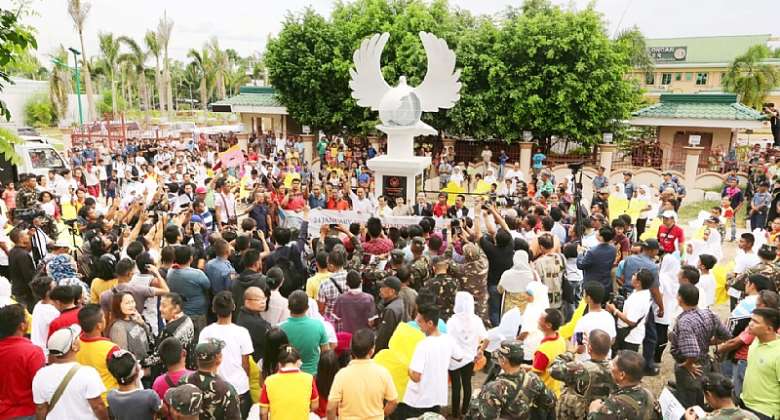 HWPL Peace Monument Unveiling Ceremony in Mindanao 2015.5.25 Buluan in province of Maguindanao in the Philippines