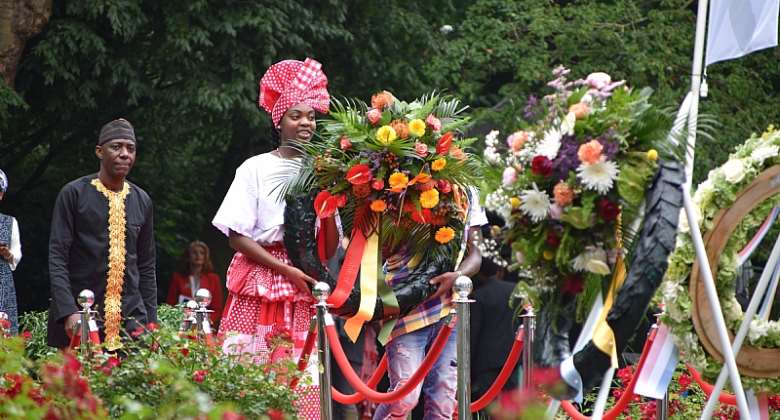 Deputy Head of Mission of the Embassy of Ghana in Netherlands lay wreath in commemoration of the Emancipation Day Keti Koti