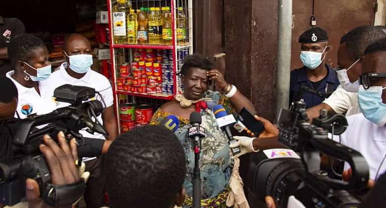 Kumasi: Willing Ways Foundation removes 10 mad people from streets, two pregnant