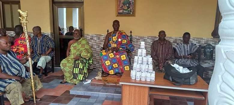 The Chief of Nsutam, Osabarima Sarpong Kumankuma Middle with his sub-chiefs and elders at his palace before the presentation.