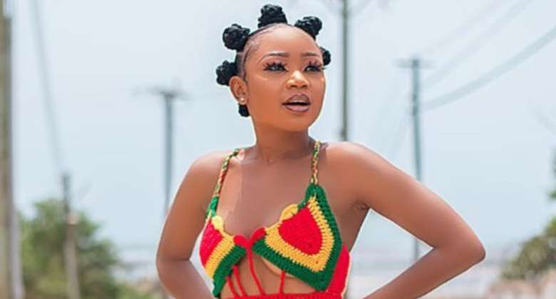 WATCH: I do good things, you don't publish but you publish when I twerk - Akuapem Poloo blasts Daily Guide