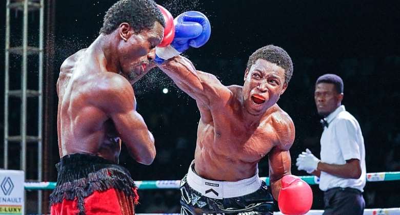 Isaac Commey loses to Dynamic Sulemana on explosive fight night 10 of De-luxy Paint Professional Boxing League