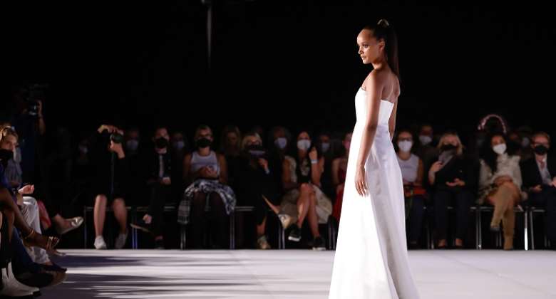 Imaatu Debuts Twin Flame Collection for SpringSummer 2022 at Vienna Fashion Week
