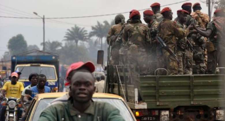 Central African rebels arrive in Gabon for peace talks