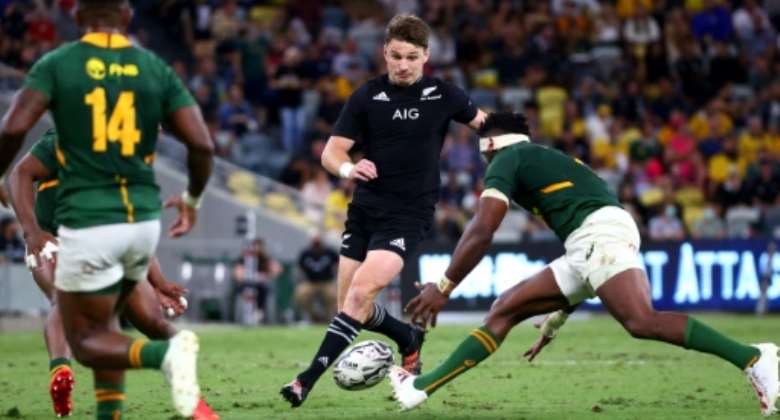 In a torrid affair with a high error count in Townsville, the All Blacks led 13-11 at half-time and both sides traded penalties through the second half until Barrett landed the killer blow with two minutes remaining.  By Patrick HAMILTON AFP