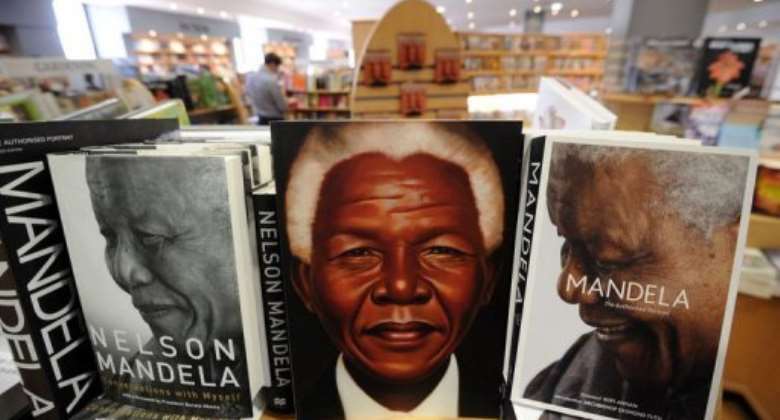 Shops cash in on surging Mandela interest