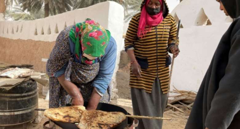 The festival, which also highlights Tuareg traditions, aims to bring visitors to the desert gem of Ghadames.  By Mahmud TURKIA AFP