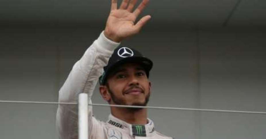 Formula 1: 'Snap-prat' Hamilton will fight to finish, says team Mercedes boss