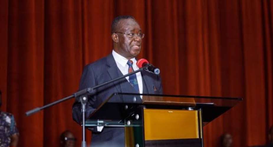 Don’t let speed of information become your judgement — Chief Justice tells new lawyers.
