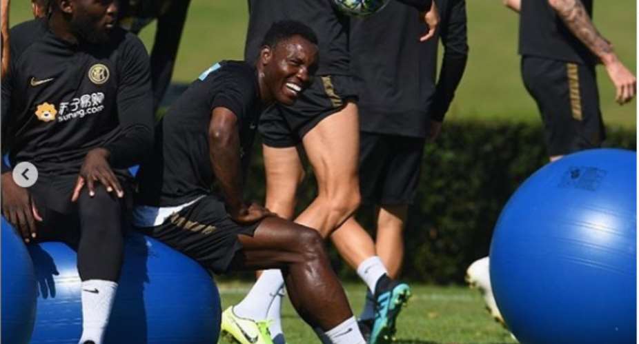 UCL: Kwadwo Asamoah And His Inter Milan Teammates Gears Up For Barcelona Clash PHOTOS