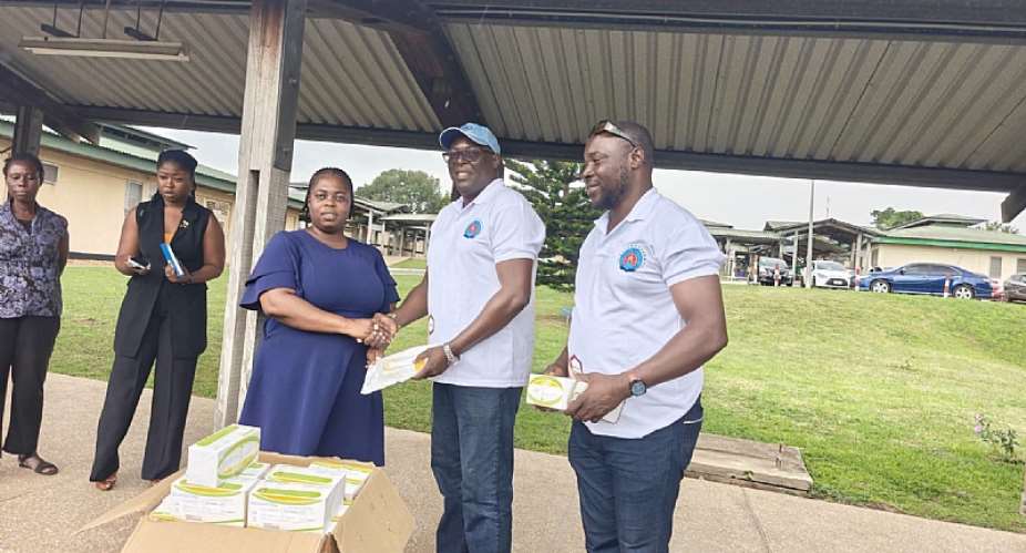 Asthma Ghana donates GH¢50,000 worth of aerochambers to Ho Teaching Hospital