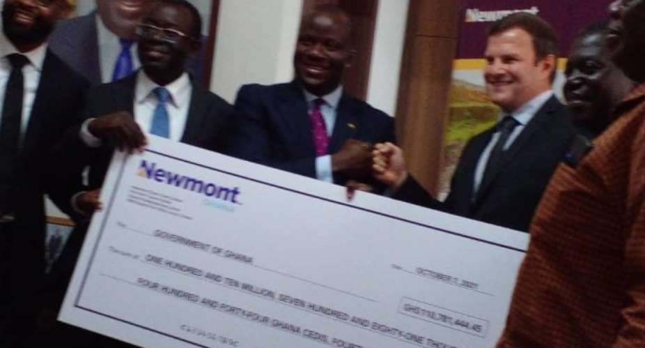 Newmont Akyem Mine presents over GH110 million dividend to government for 2021 financial year