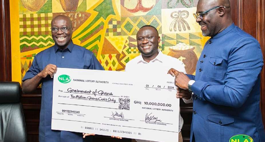 NLA presents GH¢10 million dividend to Finance Ministry