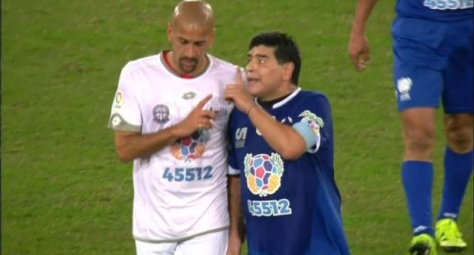 Diego Maradona and Juan Sebastian Veron clash at Match of Peace