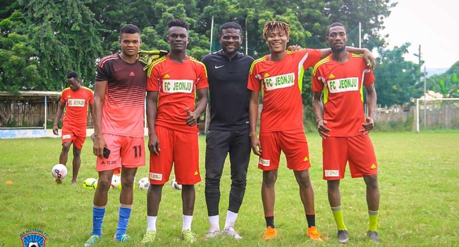 Fatawu Dauda  Awal Mohammed Train With Ghana Premier League Side Wa All Stars