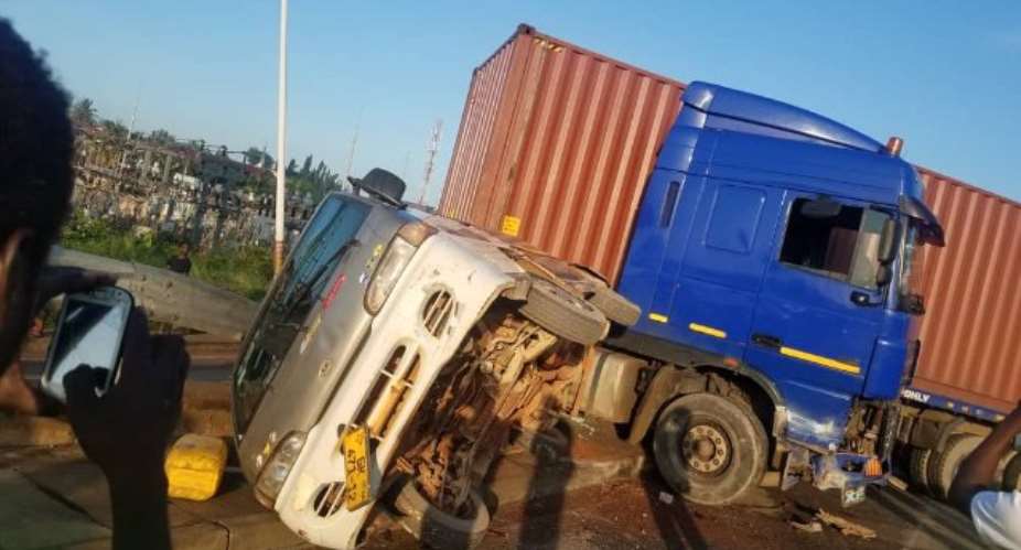 15 In Critical Condition After Ofankor Barrier Accident Video