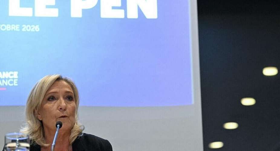 Rar-right party Rassemblement National (RN) candidate in Frances 2027 presidential election Marine Le Pen holds a press conference on the eve of an EU Summit in Brussels on October 14, 2026. -  Nicolas Tucas, AFP