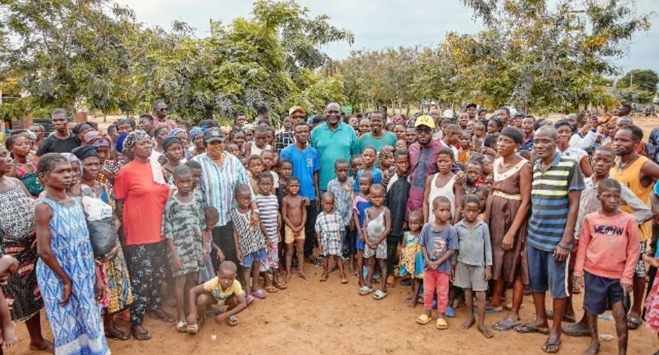 V/R: Alan Kyerematen visits flood victims