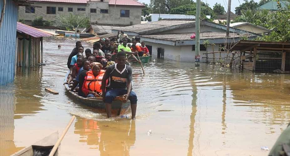 Dam Spillage: Akufo-Addo visits affected communities