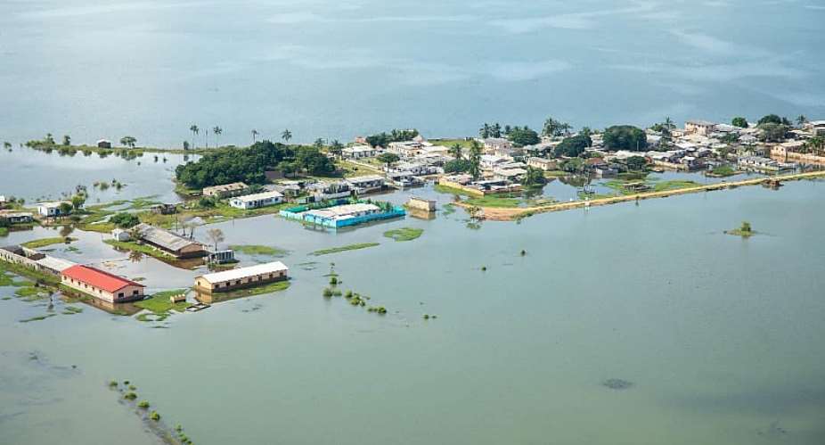 Ghanaian politricksters: The issue of dam spillage not one for political-football oooo