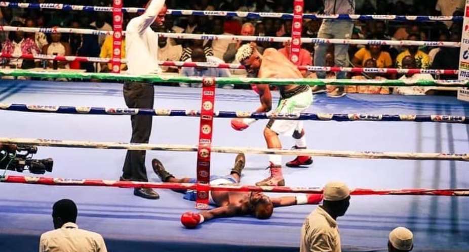 John 'Magic Man' Quaye wins in R1 at Fight Night 15 of De-Luxy Professional Boxing League