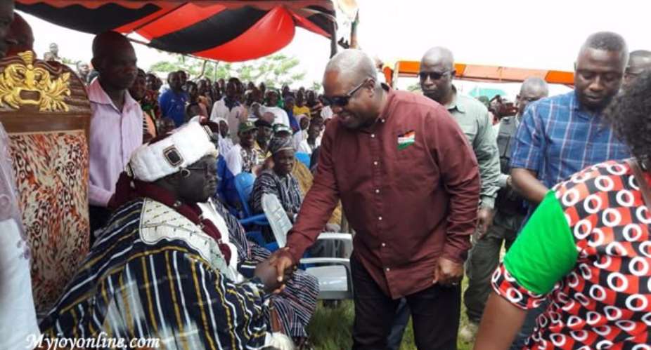 Kpassa residents welcome Mahama with their problems