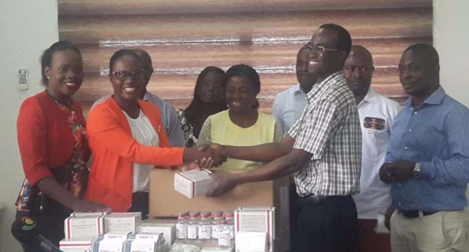 Korle-Bu CEO And Two Of His  Daughters Donate Supplies Worth Over Ghc 30,000 To Korle-Bu