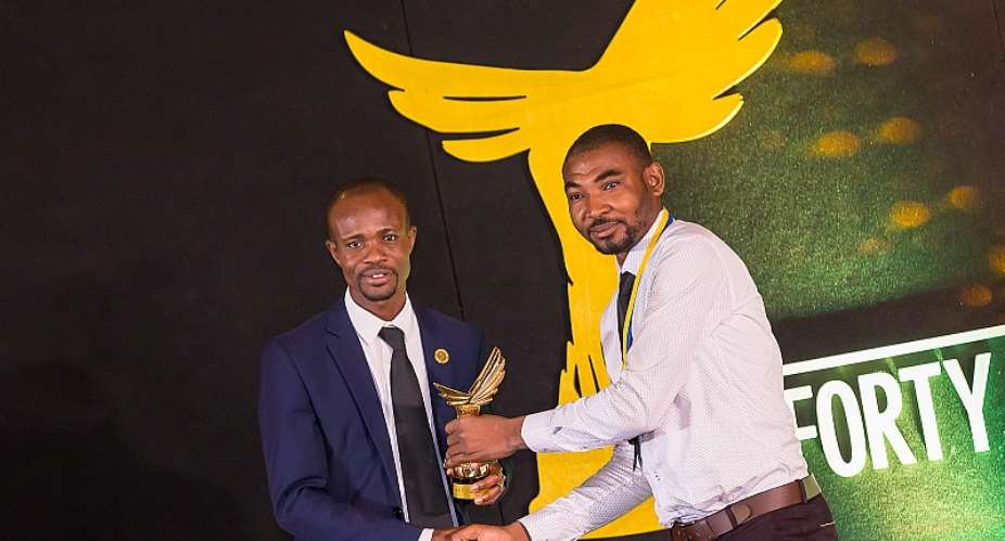 Roger Agambire Agana Right adjudged winner of the Digital  Social Media category