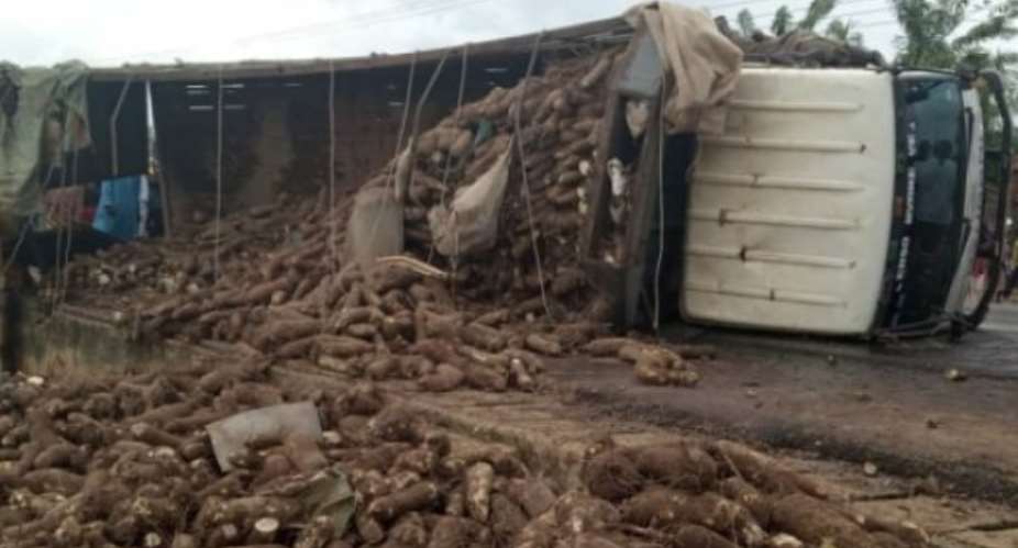 Tubers of yam destroy in Dodi-Mempeasem accident