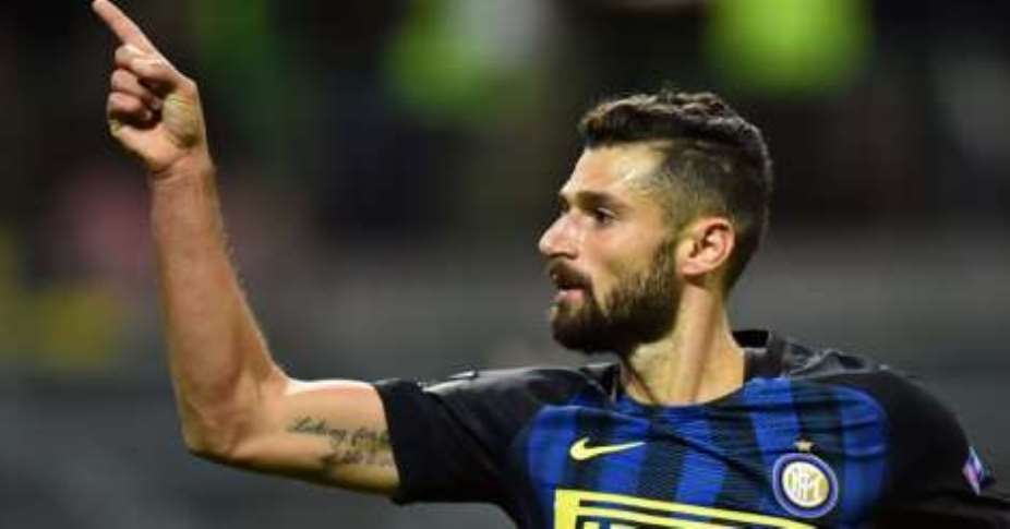 Europa League: Inter beat Southampton, relieve pressure on De Boer