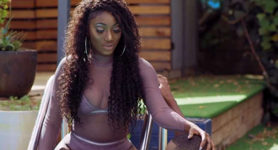 VIDEO: Wendy Shay Takes Her Followers To Church