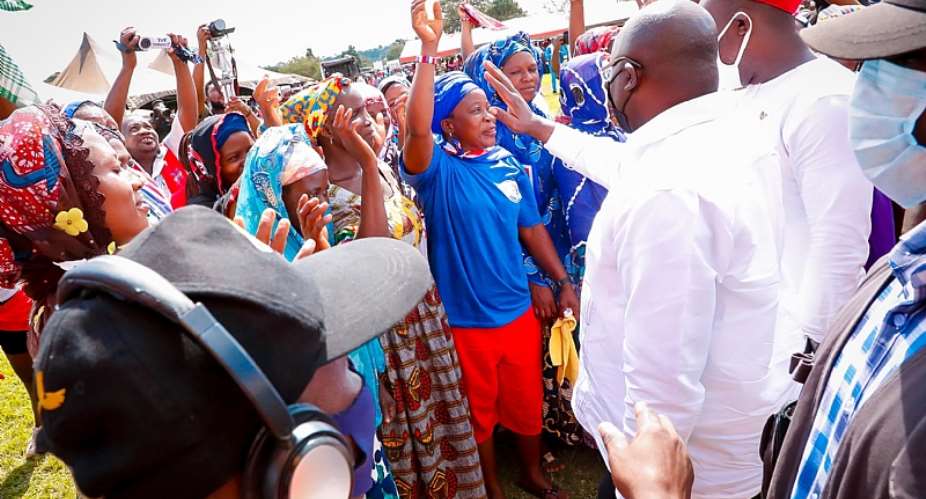 Kwapong Women Ditch NDC For NPP