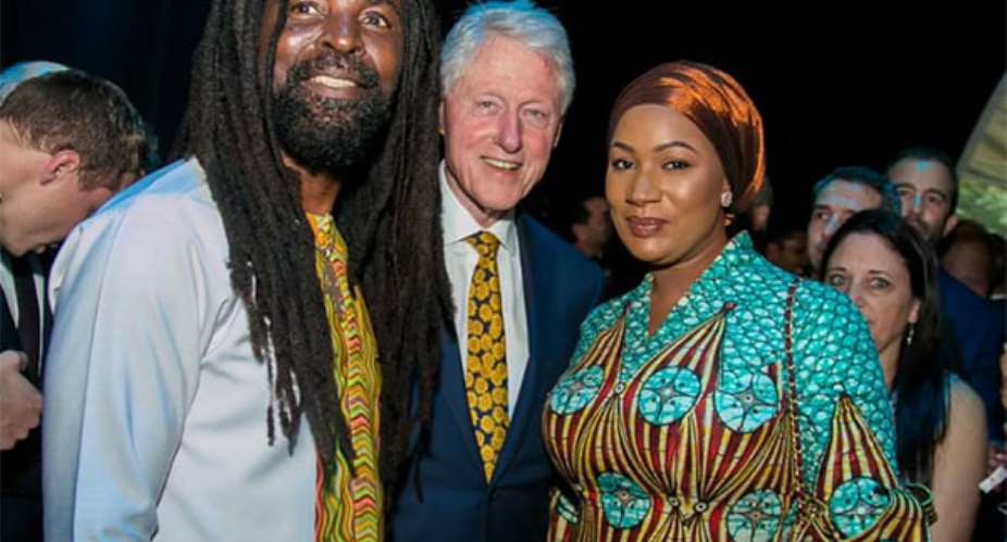 Second Lady Joins Bill Clinton At Chefs Event
