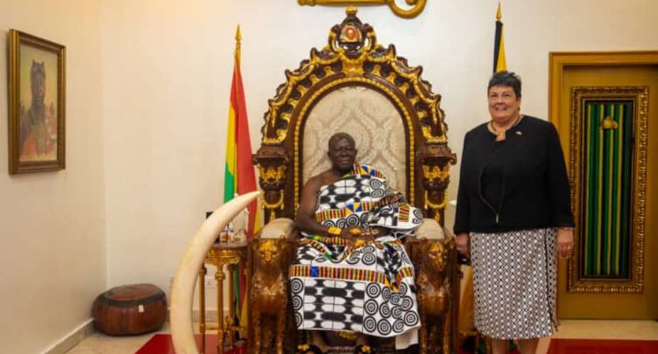 U.S. Ambassador visits Otumfuo