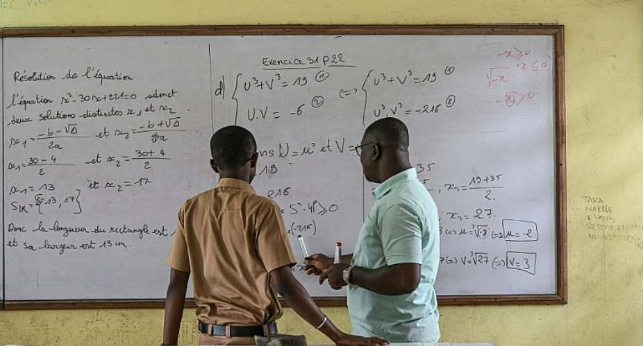 Fewer and fewer students are choosing to study science across west Africa — Sia KAMBOU / AFP