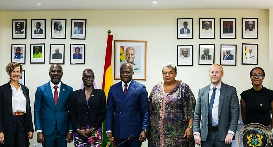 France and Ghana Explore Deeper Cooperation on Housing, Water and Climate Resilience