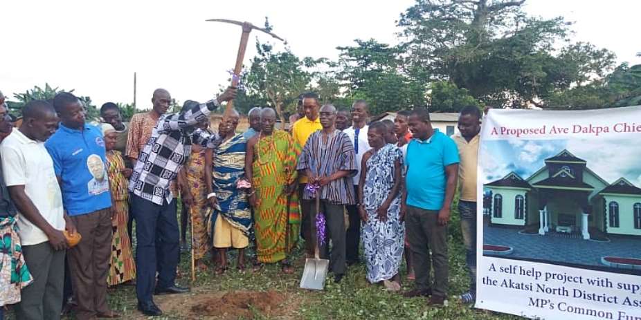 VR: Akatsi North MP, DCE Supports Building Of Ave Dakpa Chief's Palace