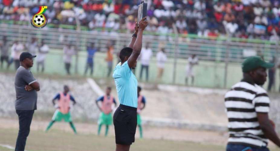 Ghana Premier League adopts five substitutions for 202122 season