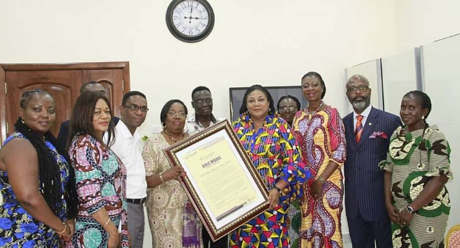 CILTWILAT-Ghana Donates To The First Lady Foundation