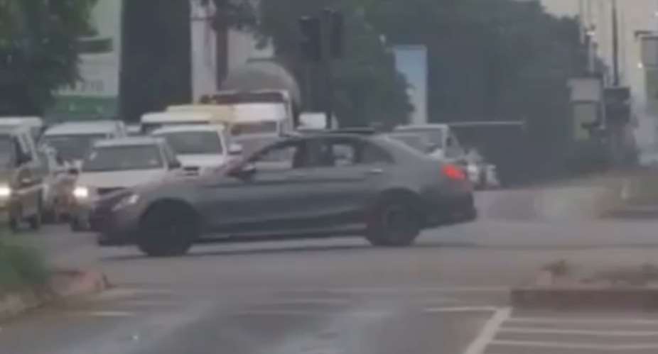 Mercedes Benz driver in reckless display in viral video grabbed