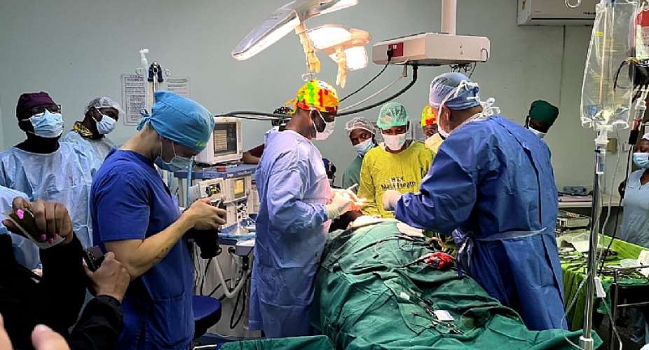 Volta: Plastic Surgeon leads team to conduct free reconstructive surgery for 200 patients